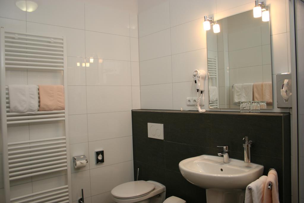 Hotel Petersen Bad Zwischenahn Dış mekan fotoğraf